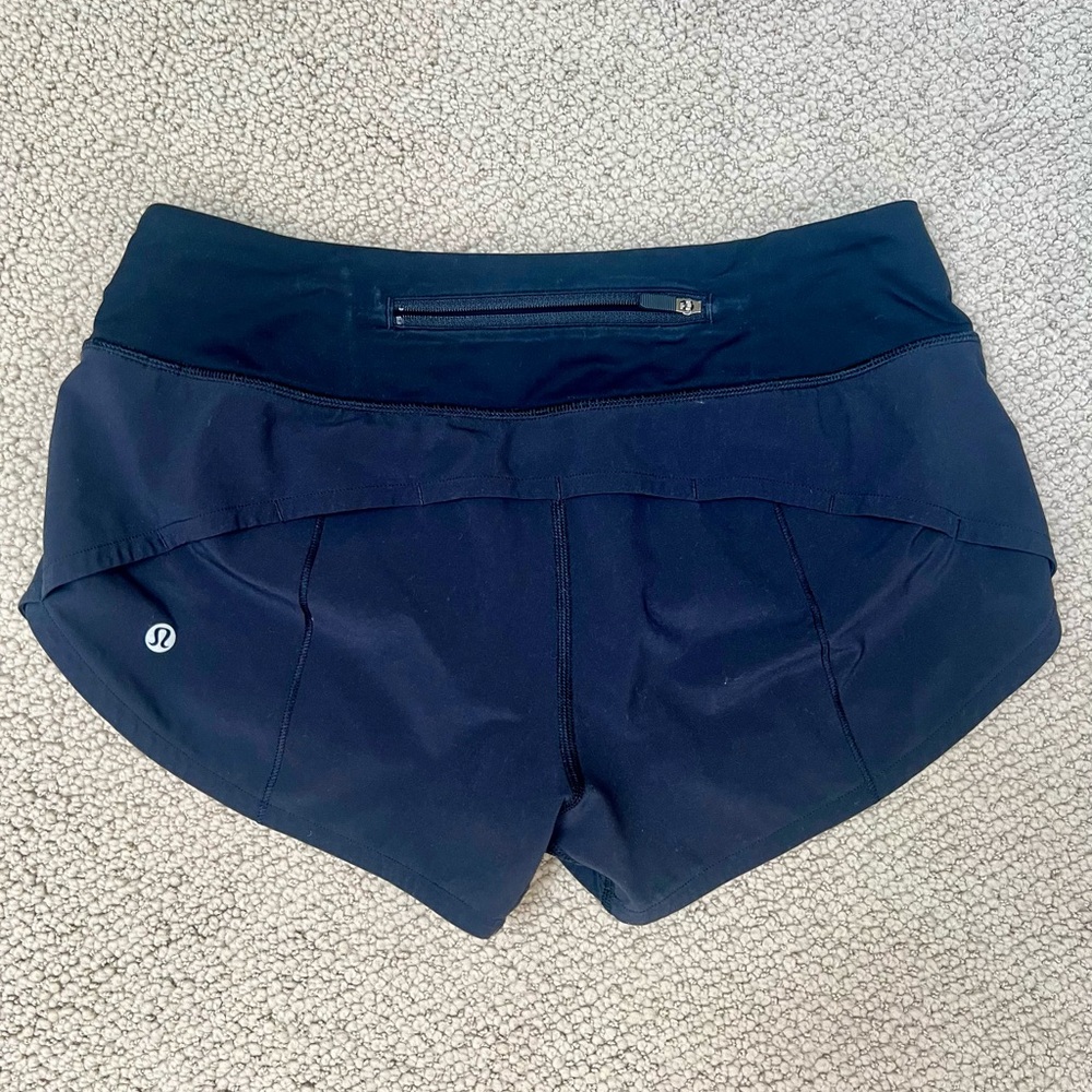 Women’s Lululemon shorts sz 4